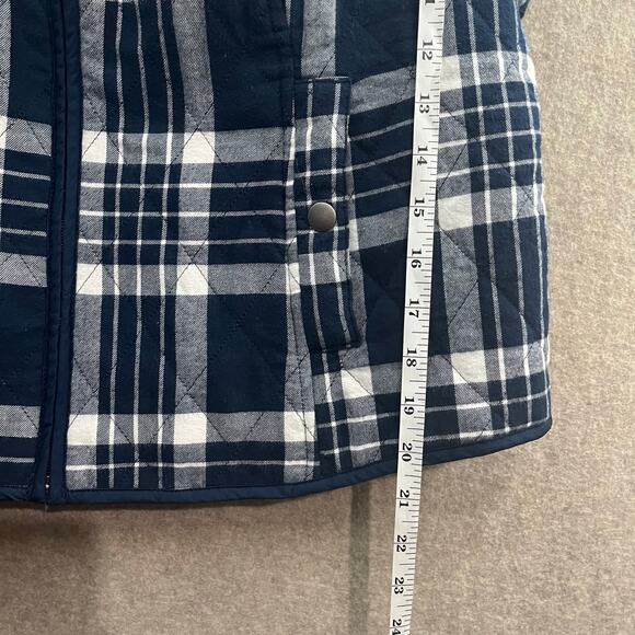 Croft and Barrow Blue and White Quilt Vest Size PM - Picture 7 of 7